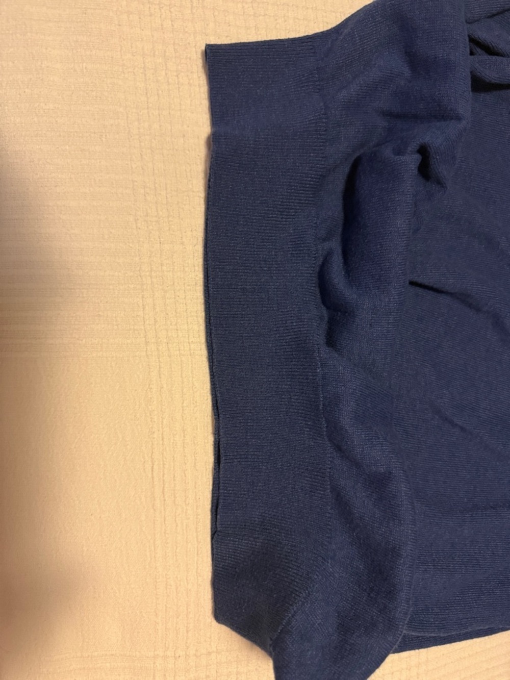 St. John's Bay Men's Royal Blue Crewneck Sweater - Picture 4 of 4